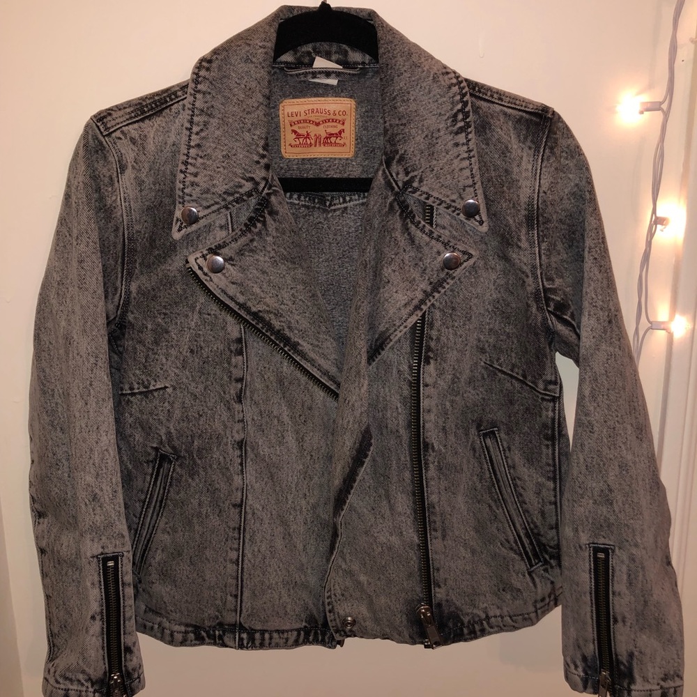 Vintage Levi’s jean jacket